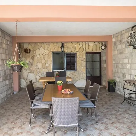 Feriehus Little Paradise Imotski